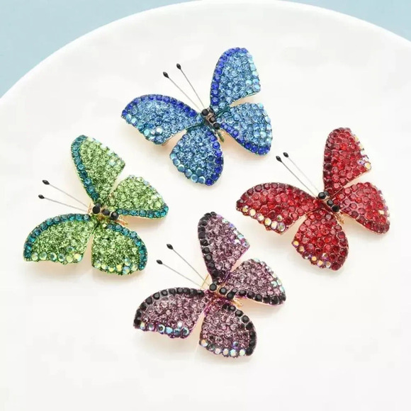 VQ Butterfly Brooch - Picture 3 of 6